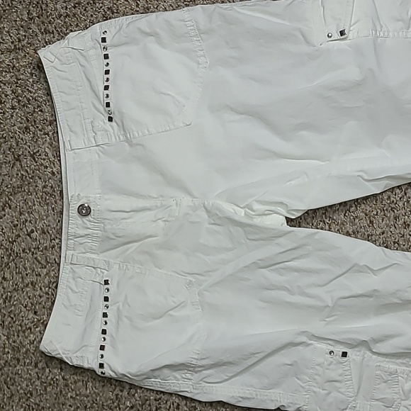 White House Black Market Adjustable Cropped Pants - Picture 8 of 9